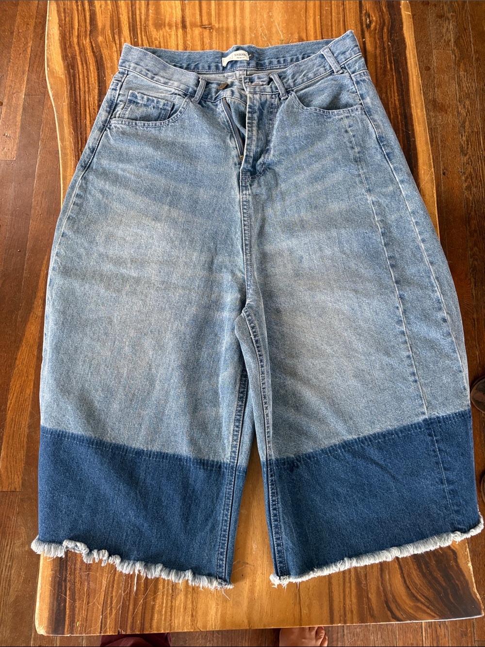 SHAHD Denim cropped length pants size 3